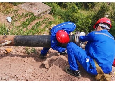 油氣管道內檢測設備