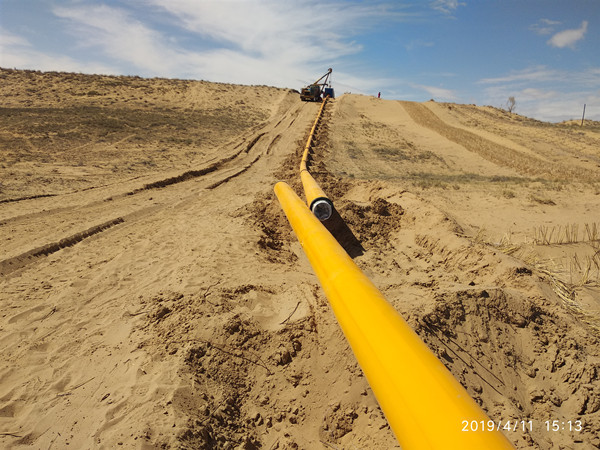 柴油電焊機在新疆克拉瑪依油區(qū)工程建設(shè)